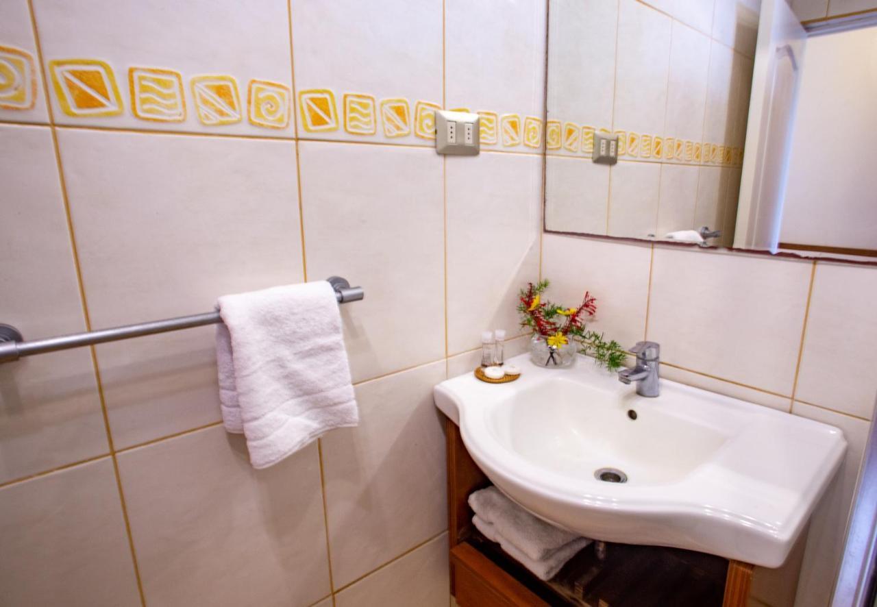 Hostal Uruhao Ханга-Роа Экстерьер фото