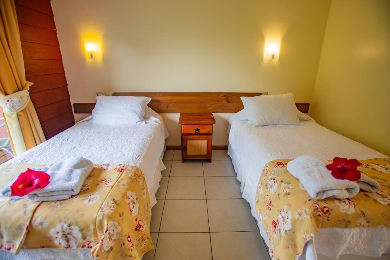 Hostal Uruhao Ханга-Роа Экстерьер фото